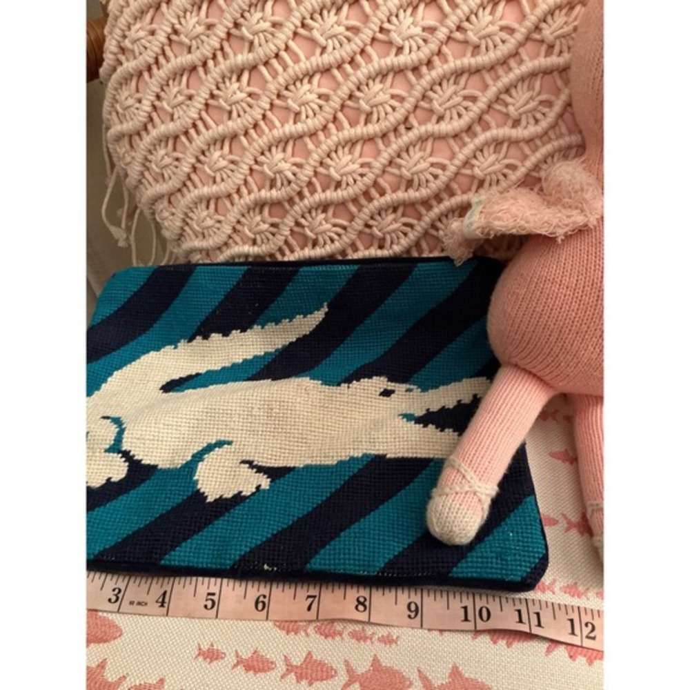 RARE Jonathan Adler WOOL Alligator Needlepoint Pillow Case, Blue 11.5 X8 Vintage - Picture 8 of 9